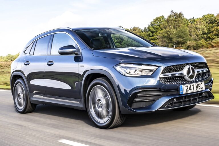 Mercedes-Benz GLA 2023 facelift: sporty SUV gets subtle tweaks